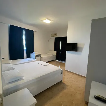 Hotel Envi Radhime