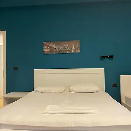 Envi Hotel 3*