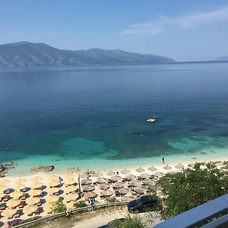 Hotel Envi 3*