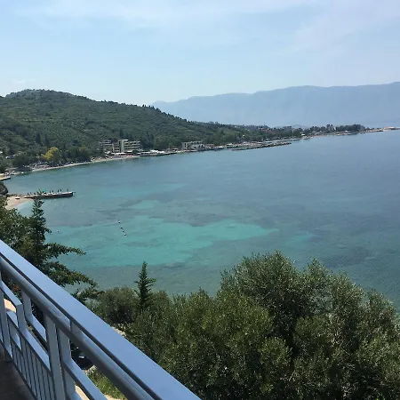 Envi Hotel 3*