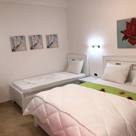 Hotel Envi 3*