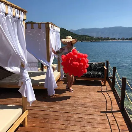 Envi Hotel 3*