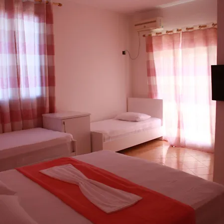 Otel Envi 3*
