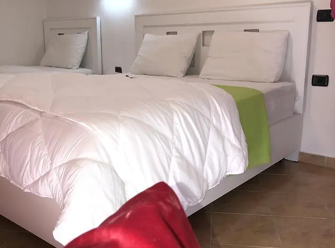 فندق Envi Radhimë